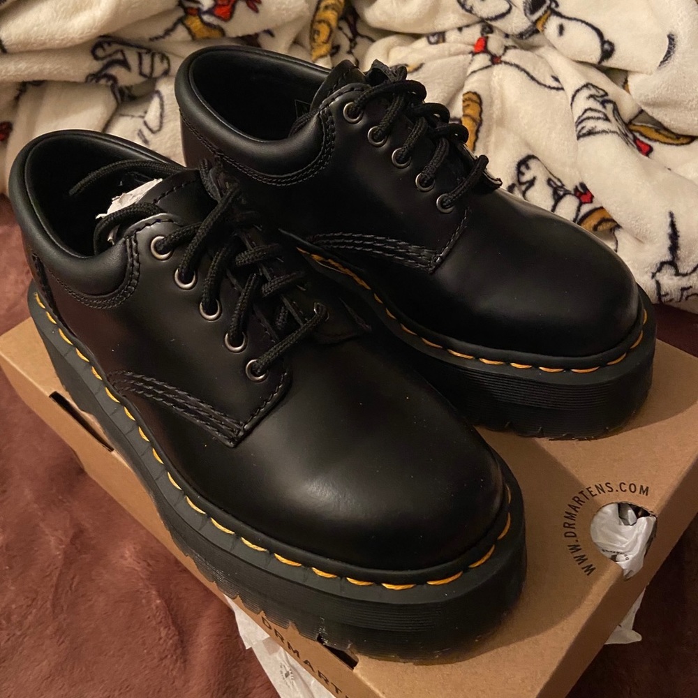 8053 quad dr martens platforms